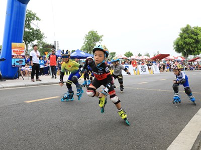 Sôi nổi giải Roller Sports cup quốc gia