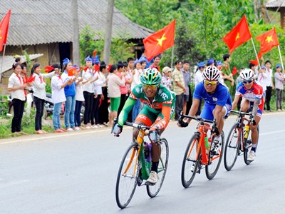 Thủ tướng gửi thư cho Cuộc đua xe đạp về Điện Biên Phủ Cúp Báo Quân đội nhân dân