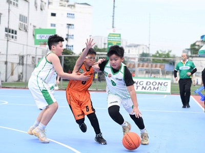 32 đội tham gia tranh tài tại vòng chung kết Giải Bóng rổ học sinh tiểu học Hà Nội 