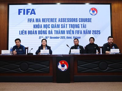 Bế mạc khóa học giám sát trọng tài LĐBĐ thành viên FIFA 2025