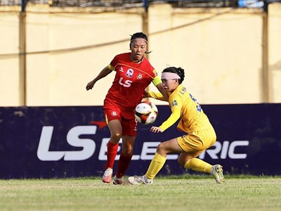 Thái Nguyên T&T ngược dòng ấn tượng, TP.HCM I nối dài mạch thắng