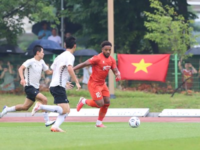 Đội tuyển Việt Nam thắng đậm 6-0 ở trận đấu tập đầu tiên tại Hàn Quốc