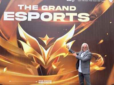 Trang Pháp và Leslie làm nóng đêm Gala The Grand Esports 2026