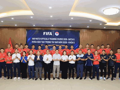 Khóa đào tạo trọng tài VAR năm 2026 quy tụ học viên Việt Nam, Lào và Malaysia