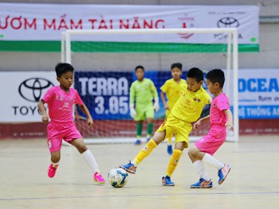 Hai cặp bán kết hứa hẹn kịch tính