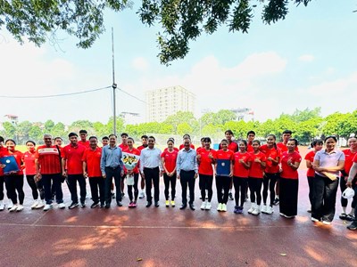 Trưởng đoàn Nguyễn Hồng Minh động viên đội tuyển Bắn súng, Điền kinh trước giờ lên đường dự ASIAD 20