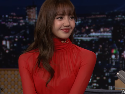 Lisa (Blackpink) từng mơ trở thành công chúa tại Disneyland