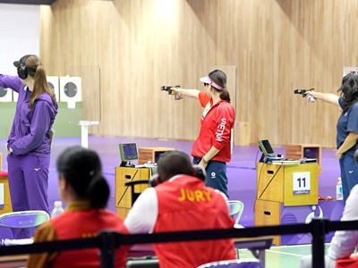 Trịnh Thu Vinh xuất sắc vào chung kết 25m súng ngắn nữ ASIAD 20
