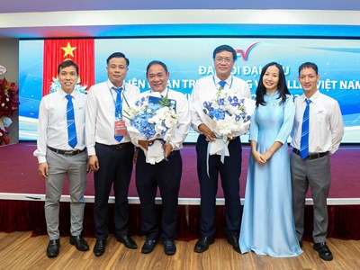 PGS.TS Đặng Hà Việt tiếp tục giữ chức Chủ tịch Liên đoàn Trượt băng và Roller Việt Nam