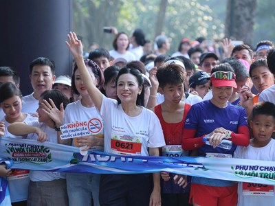 Những bước chạy vì không gian không khói thuốc