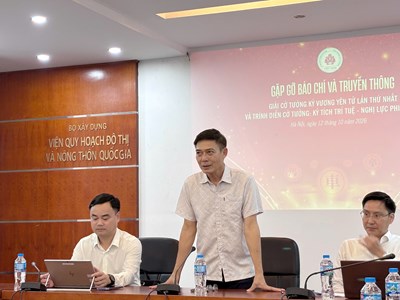 Hai kỳ thủ khuyết tật Việt Nam và Trung Quốc tranh tài cờ tưởng tượng