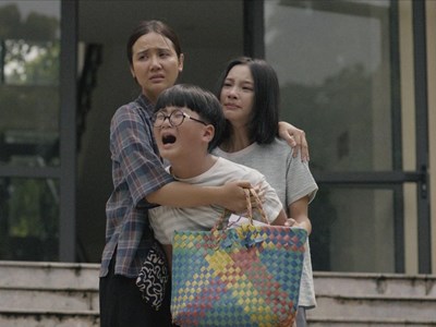 Hạnh từ chối bán nhà trả nợ cho chồng