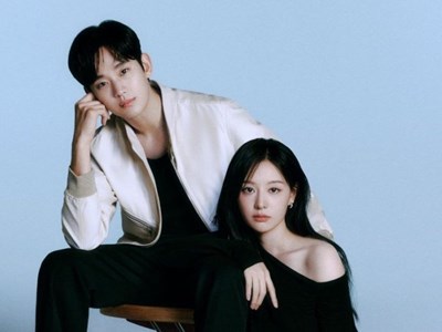 Kim Ji Won tái xuất ấn tượng, Kim Soo Hyun vẫn chờ ngày trở lại màn ảnh