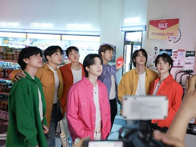 BTS liên tiếp phá kỷ lục, “Swim” cán mốc 1 tỉ lượt nghe trên Spotify