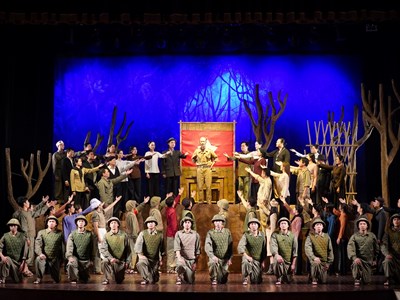  Đêm trắng: Khai thác thành công hình tượng Chủ tịch Hồ Chí Minh 