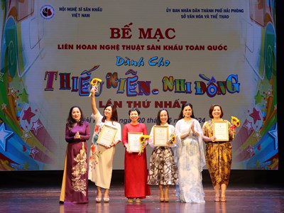 Bốn vở diễn đoạt Huy chương Vàng tại Liên hoan Sân khấu dành cho thiếu niên, nhi đồng