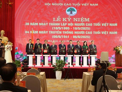 Hội Người cao tuổi Việt Nam kỷ niệm 30 năm thành lập và đón nhận Huân chương Lao động hạng Nhất