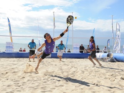 Phát triển môn quần vợt bãi biển tại Việt Nam