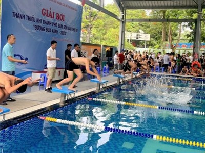 Hơn 1000 người tham gia Ngày Olympic trẻ em và phát động toàn dân tập luyện môn bơi phòng, chống đuối nước