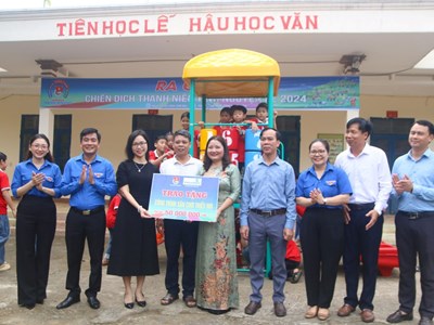 Thanh Hoá ra quân Chiến dịch thanh niên tình nguyện hè năm 2024