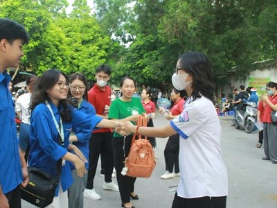 Sáng nay 13.6, hơn 44.400 thí sinh Thanh Hoá thi vào lớp 10 THPT