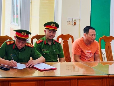 Khởi tố, bắt tạm giam Bí thư Chi bộ vì bán đất nghĩa trang