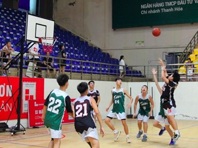 22 đội tham dự Giải Bóng rổ dành cho học sinh tiểu học, THCS và THPT 