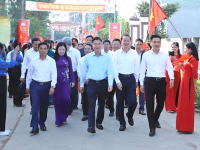 Phó Thủ tướng Lê Thành Long dự Ngày hội Đại đoàn kết toàn dân tộc tại Thanh Hoá