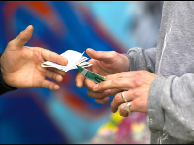 Bắt đối tượng mua bán ma túy với vỏ bọc là bệnh nhân 