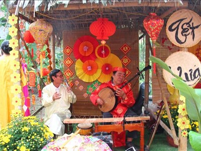 Về làng cổ Đông Sơn đón Tết xưa