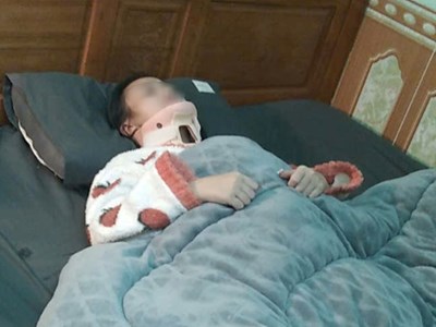 6 nữ sinh đánh bạn gãy đốt sống cổ bị đuổi học