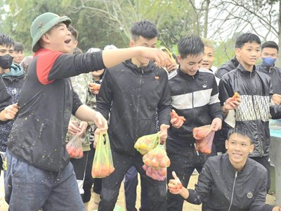 Phiên chợ độc lạ có một không hai ở xứ Thanh được đề nghị là Di sản phi vật thể quốc gia