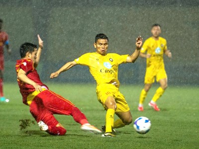 Đông Á Thanh Hóa nối dài chuỗi trận không thắng 