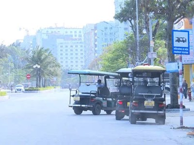Sầm Sơn siết chặt quản lý xe điện 4 bánh phục vụ du lịch từ 1.7