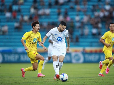 Nam Định thắng trận then chốt, vững vàng trên đường đua vô địch V-League