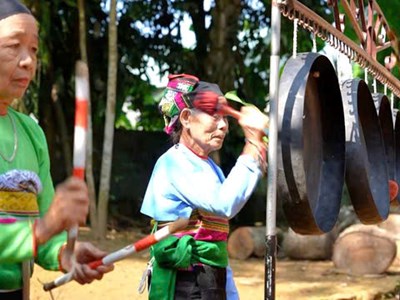 Phát triển du lịch từ gốc rễ văn hóa dân tộc thiểu số