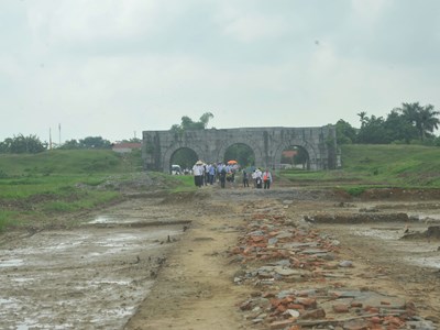 Bài 1: Giải mã dấu tích kinh thành đá