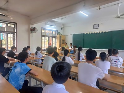 Hơn 43.000 thí sinh làm thủ tục đăng ký dự thi vào lớp 10 THPT