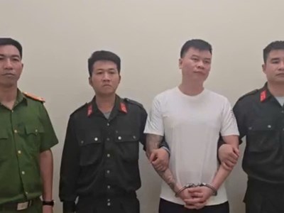 Bắt “Thu vệ sĩ” cầm đầu ổ khí cười Zone 8
