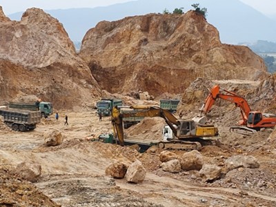Thanh Hóa “siết” 90 mỏ khoáng sản: Trúng rồi, sao vẫn chưa khai thác?