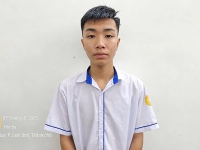 Hai thiếu niên bị chém trọng thương sau màn thách thức vô cớ