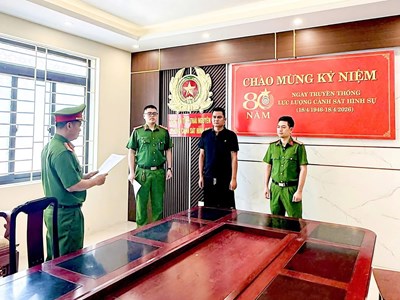 Khởi tố tài xế lái ô tô đâm công nhân môi trường trong đêm rồi bỏ trốn ở Thái Nguyên