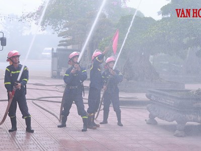 Thái Nguyên diễn tập xử lý tình huống cháy tại trung tâm thương mại