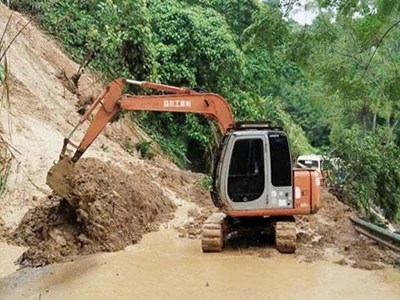 Thái Nguyên kịp thời xử lý sạt lở trên Quốc lộ 3B
