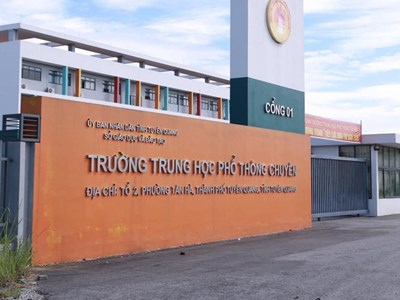 Khởi tố Hiệu trưởng Trường THPT Chuyên Tuyên Quang