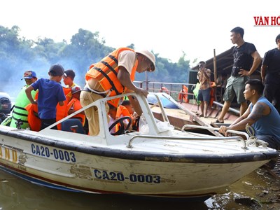 Ấn định thời điểm mở lại bến đò sau sự việc học sinh “liều mình” sang sông ở Thái Nguyên