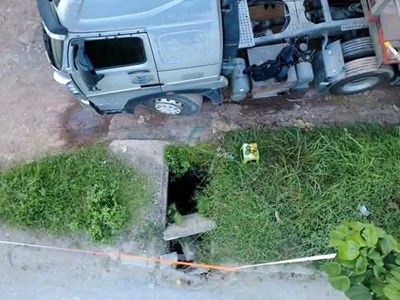 Khởi tố nhân viên Hạt quản lý đường bộ sau vụ tài xế rơi cống tử vong ở Thái Nguyên