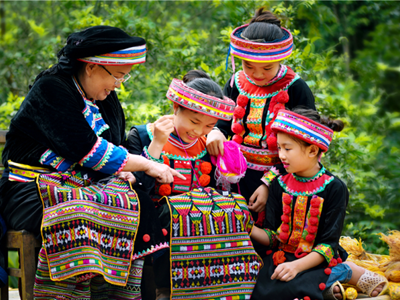 Lan tỏa thông điệp về xây dựng gia đình hạnh phúc