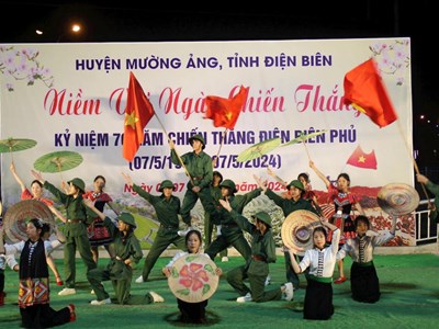 Mường Ảng hân hoan cùng niềm vui chiến thắng