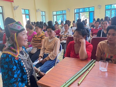 Khơi dậy nét đẹp văn hóa của người Khơ Mú vùng biên giới Sốp Cộp